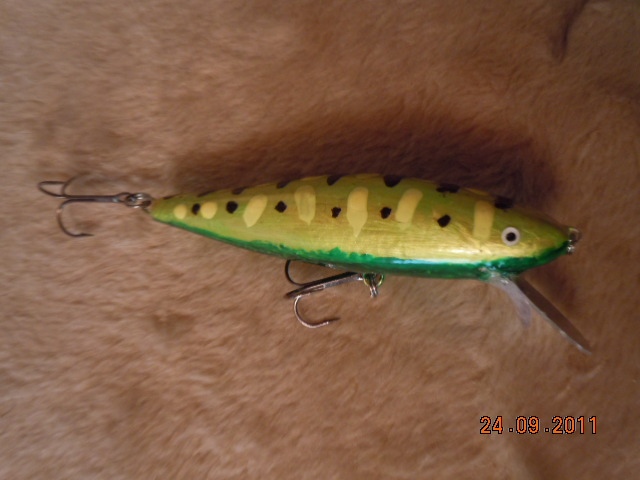 Tollasen 12 cm vaapun tein hauelle :P