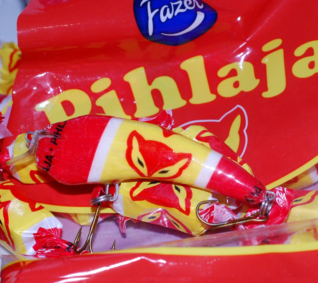 Pihlaja karkkipaperista värit vaappuun tänävuonna