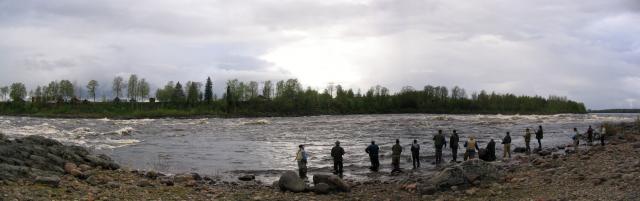 Lohen per�ss� riitt�� kalastajia :)
