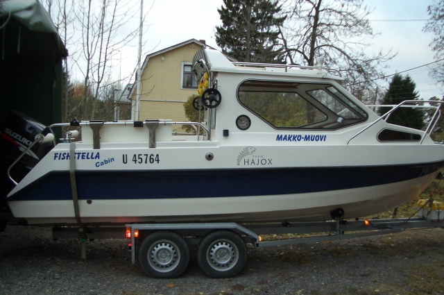 Tiimin vene, Fishstella cabin