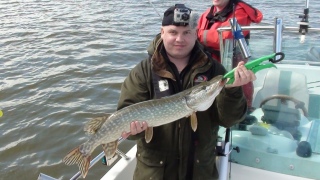 LordsOfFishing haukea etsim�ss�