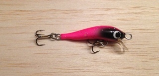 MV-Piipero, MV-Uistin